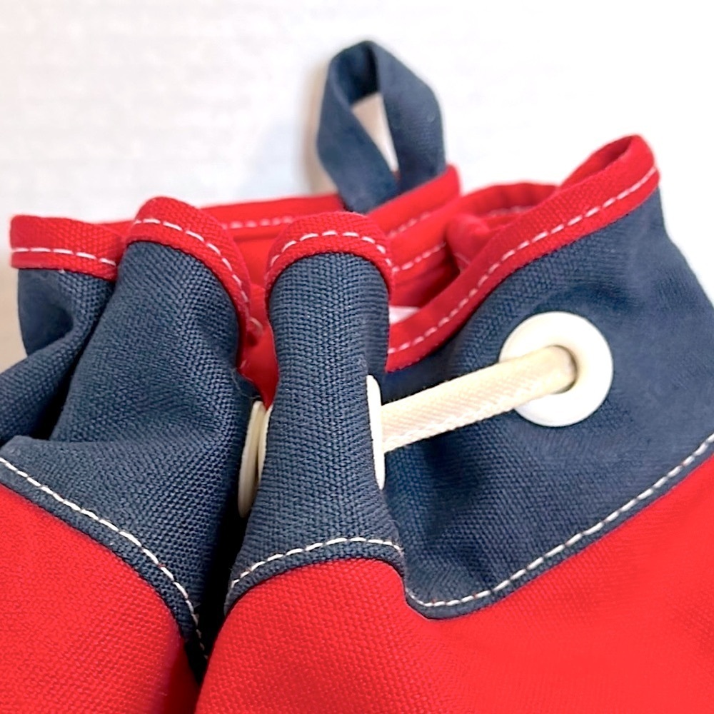 Red Star-Patterned Drawstring Bag Euc - image 3